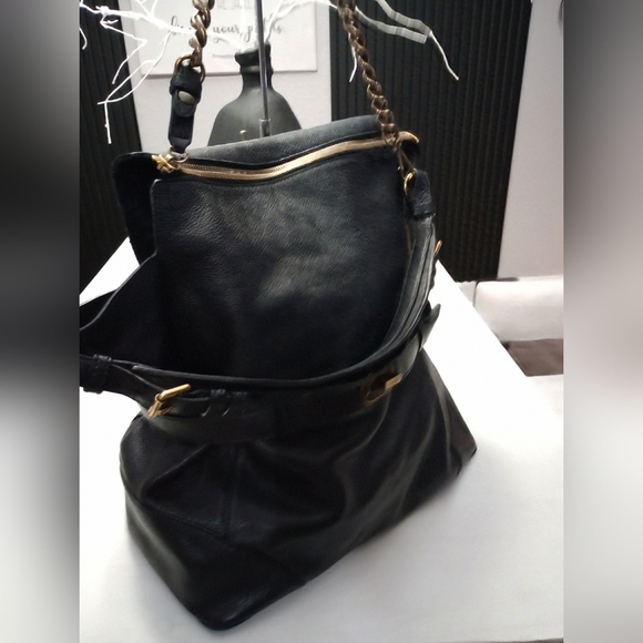 Burberry bags - Picture 9 of 15